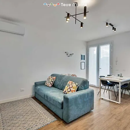 Διαμέρισμα Subalterno33, Terre Marine